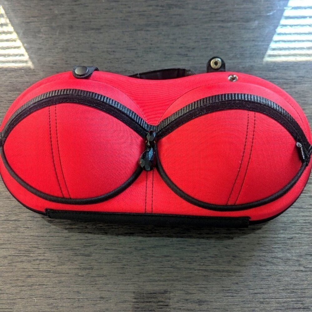 Red Brag Bra Travel Case - Excellent Condition
